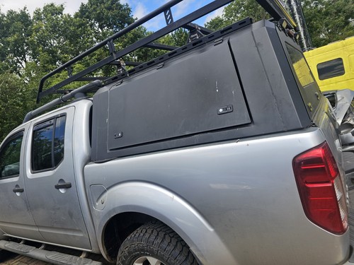 Nissan navara hard top metal - nissan,